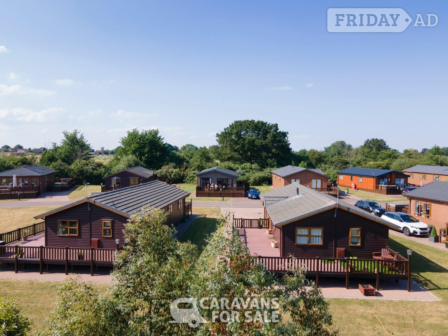 Eco Custom Shipley Lodge, inc decking &amp; parking &amp; so much more  - Holiday Homes in West Mersea