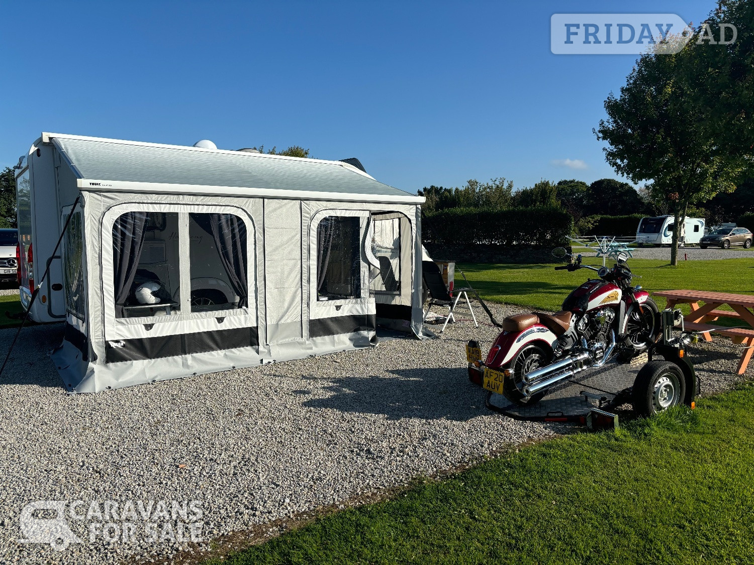 Thule Panarama Omnistor 4.5M XL (2.6-2.74) used for two weeks 
