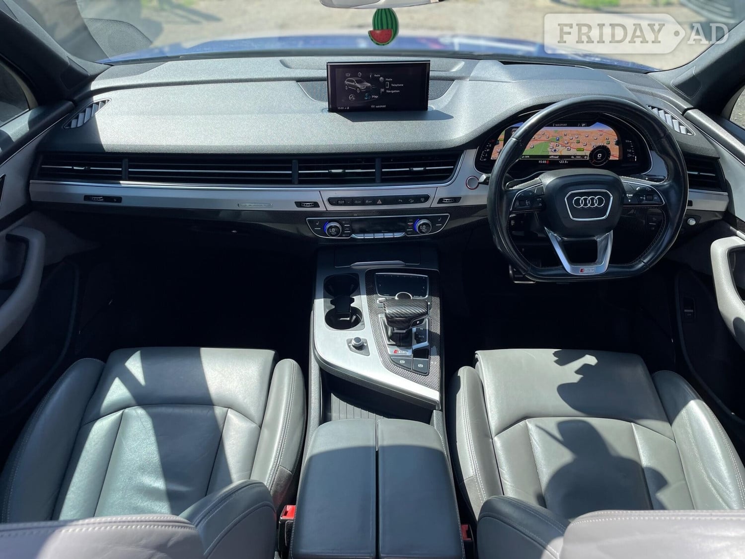 [ berth ]Audi SQ7