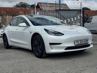Tesla Model 3 2020