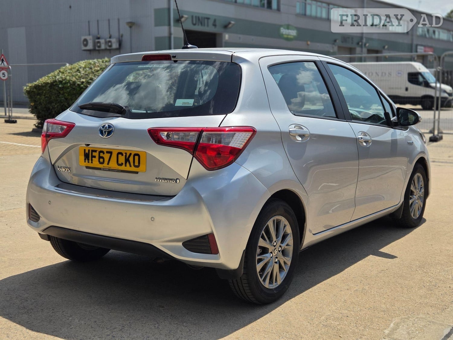 [ berth ]Toyota Yaris