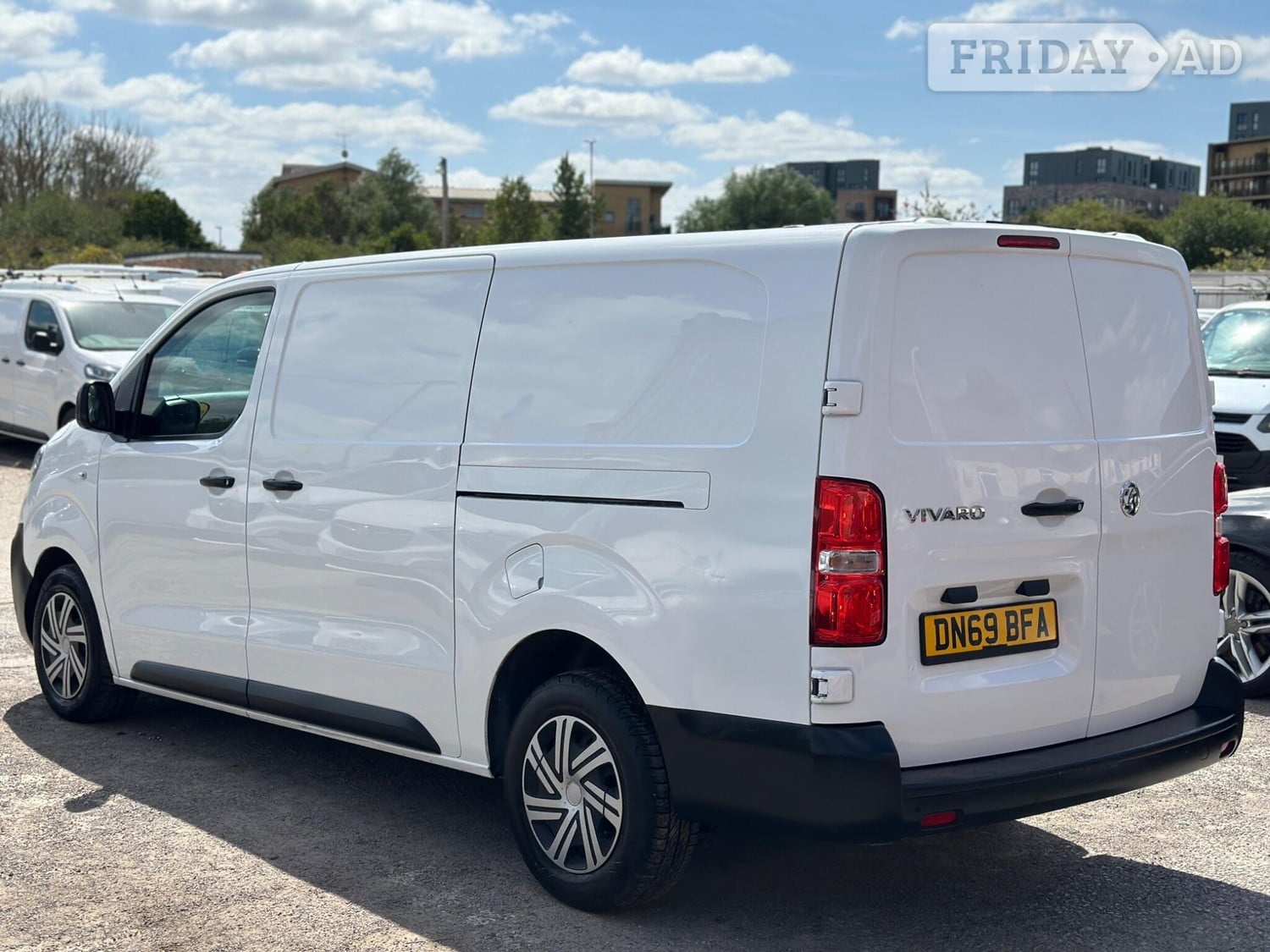 Vauxhall Vivaro 2019 - Vans & Commercial Vehicles