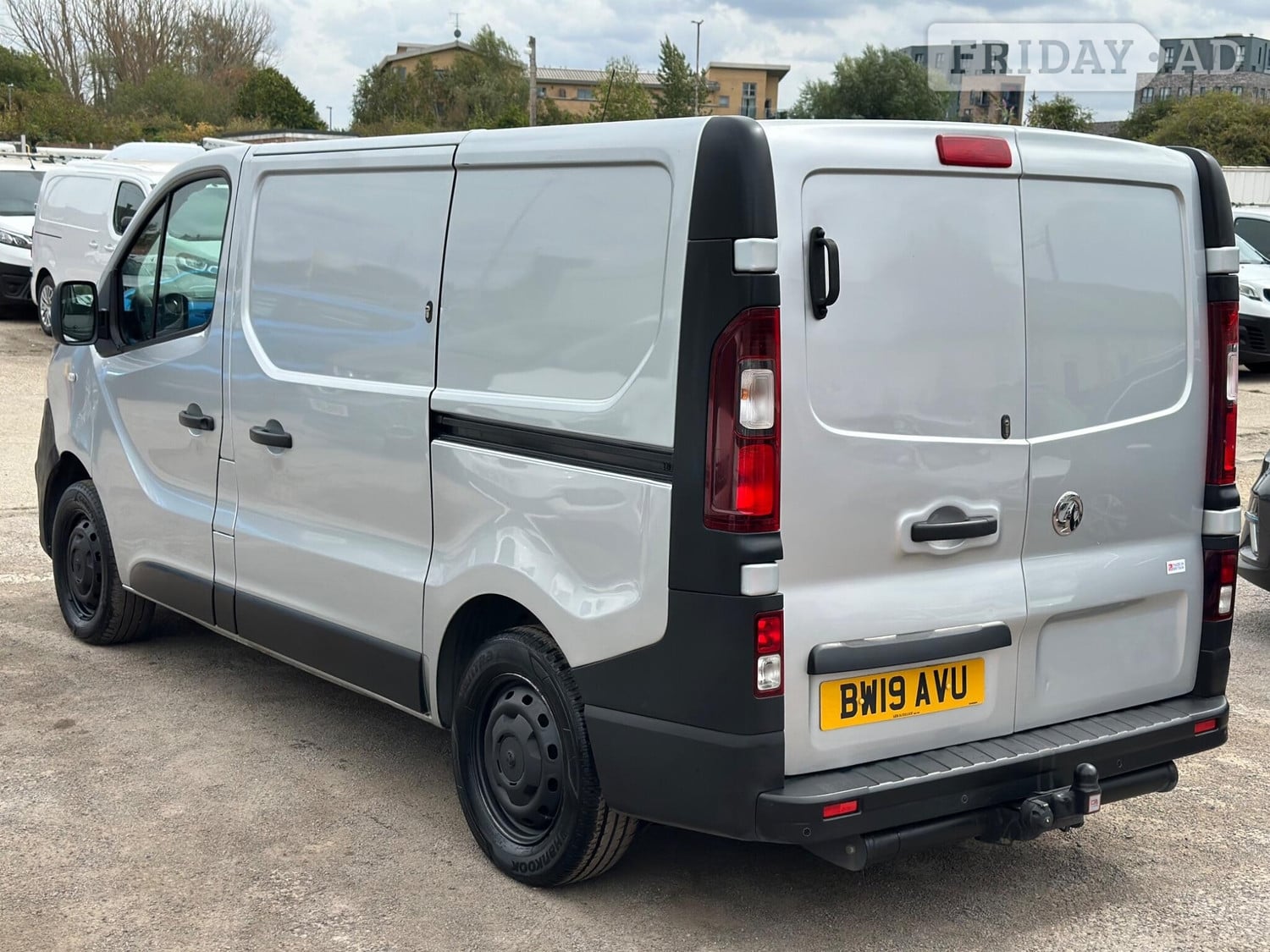 Vauxhall Vivaro 2019 - Vans & Commercial Vehicles