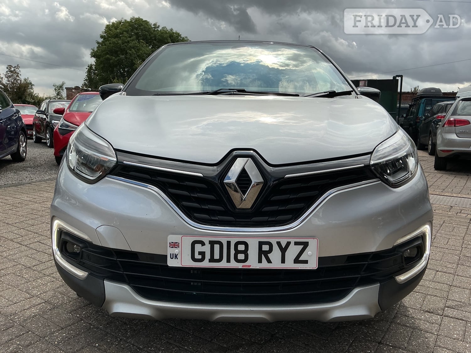 Renault Captur 2018 - Cars
