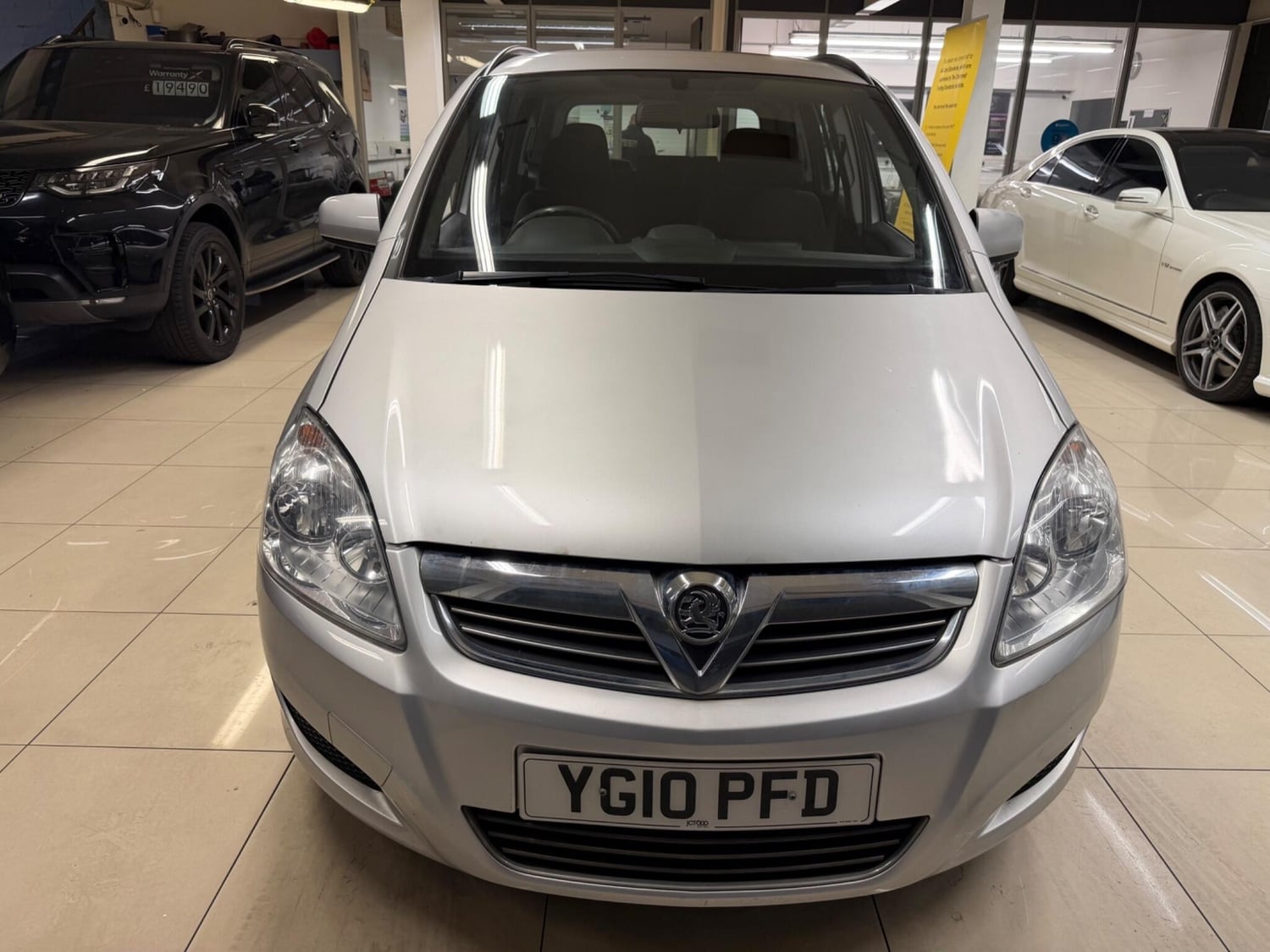 [ berth ]Vauxhall Zafira