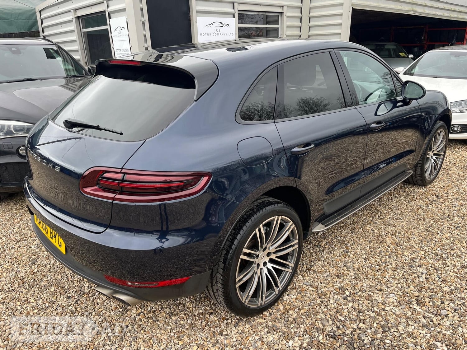 Porsche Macan Farnham