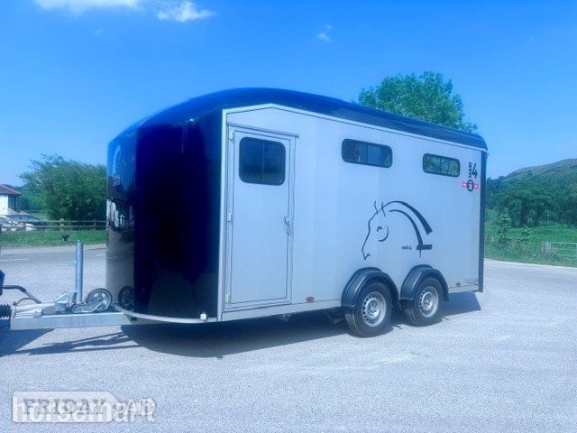 [ berth ]Cheval Liberte Maxi 4