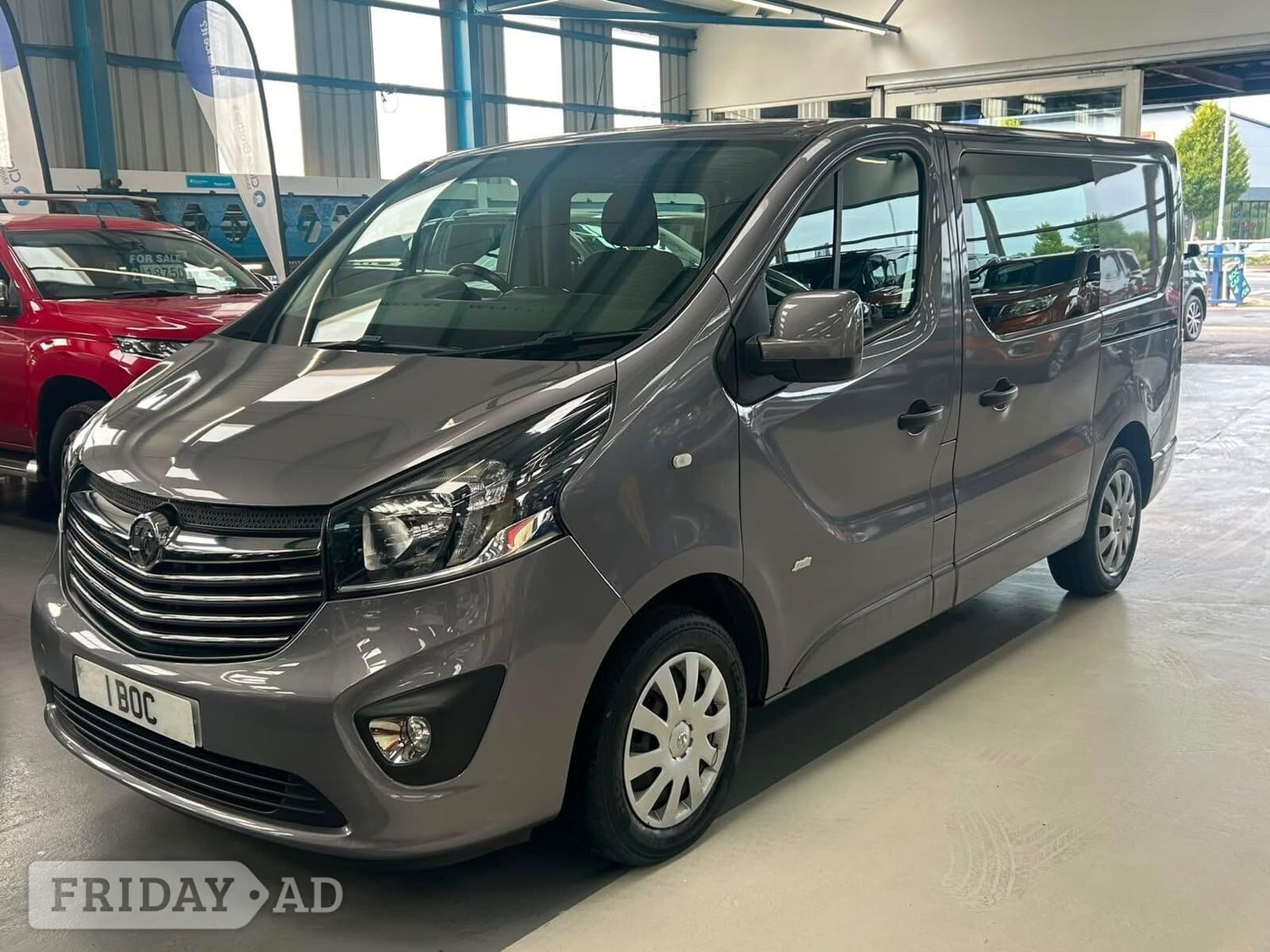Vauxhall Vivaro 2016 - Vans & Commercial Vehicles in Bolton