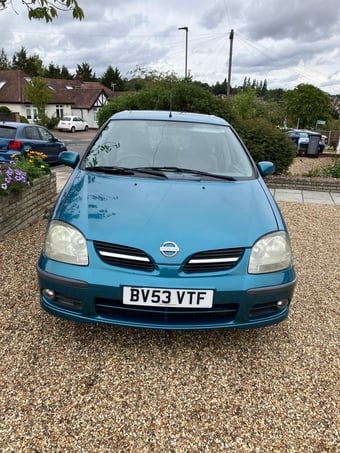 Nissan Almera Tino 2003