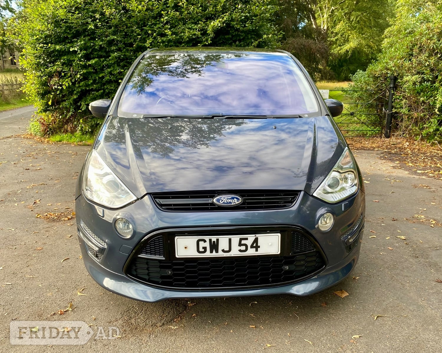 [ berth ]Ford S-Max
