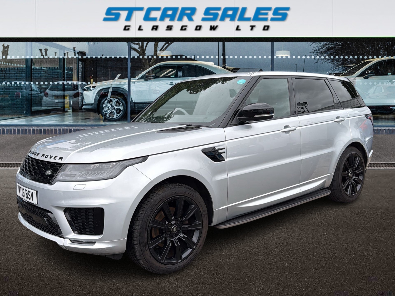 [ berth ]Land Rover Range Rover Sport