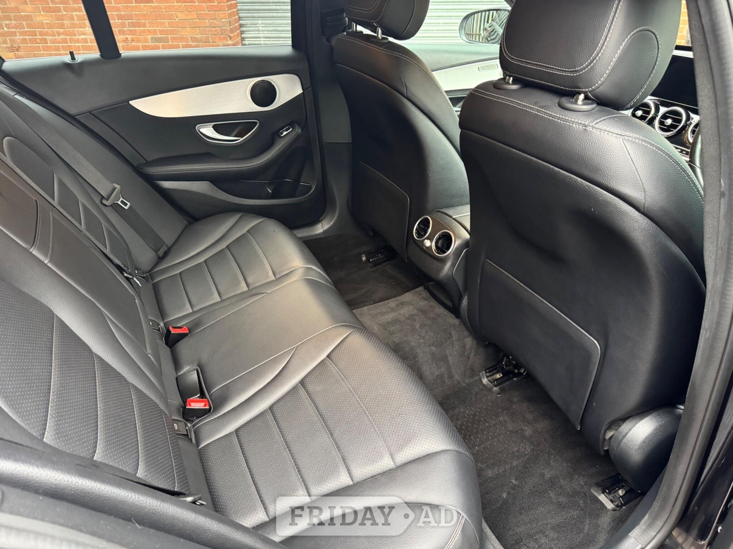 Mercedes-Benz C Class 2019 - Cars