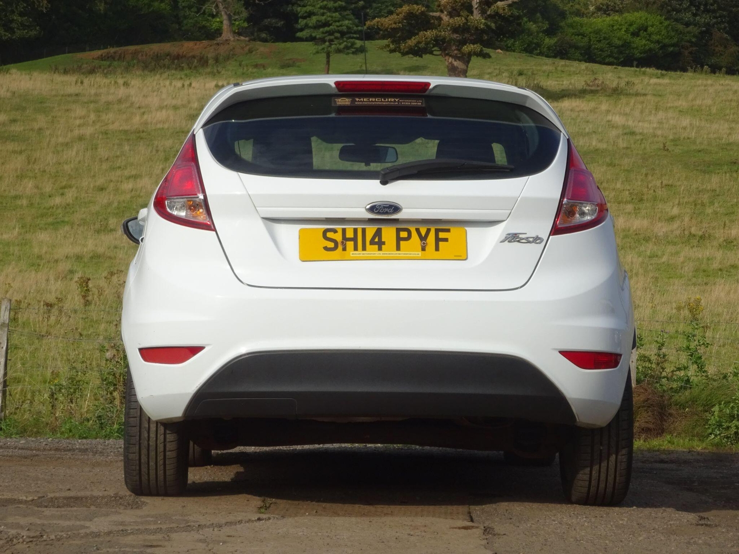 Ford Fiesta 2014 - Cars in Leven