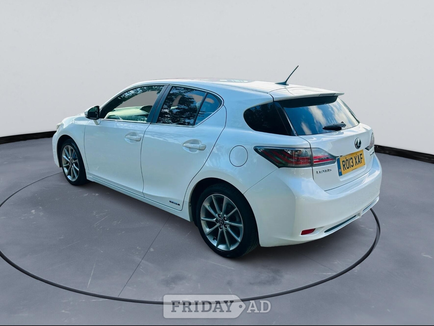 Lexus CT 2013 - Cars in Ealing