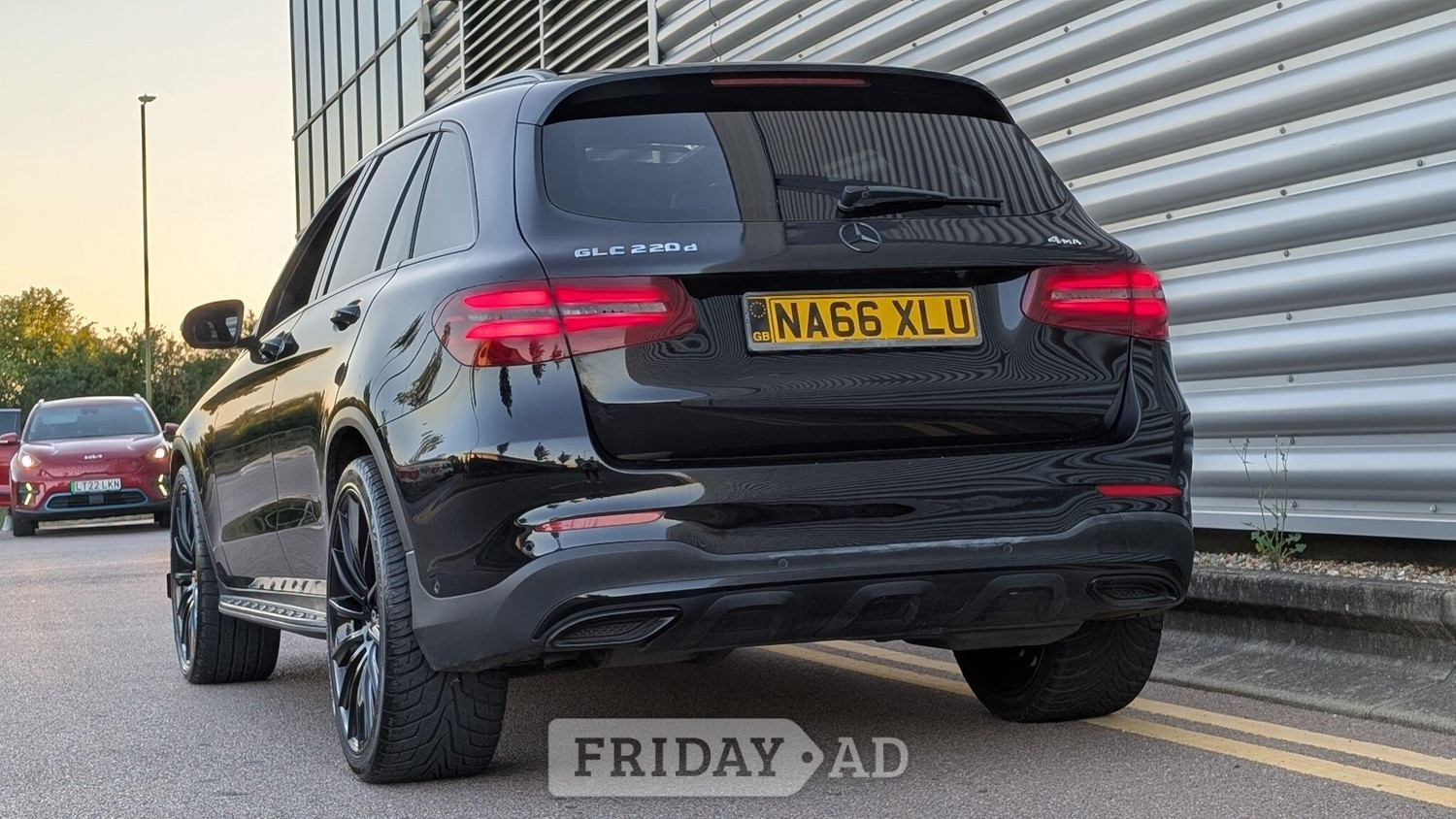 [ berth ]Mercedes-Benz GLC