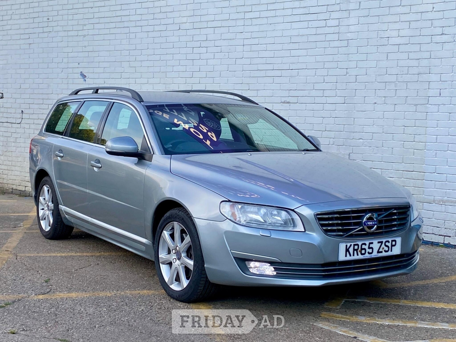 Volvo V70 2015 - Cars in Ashford