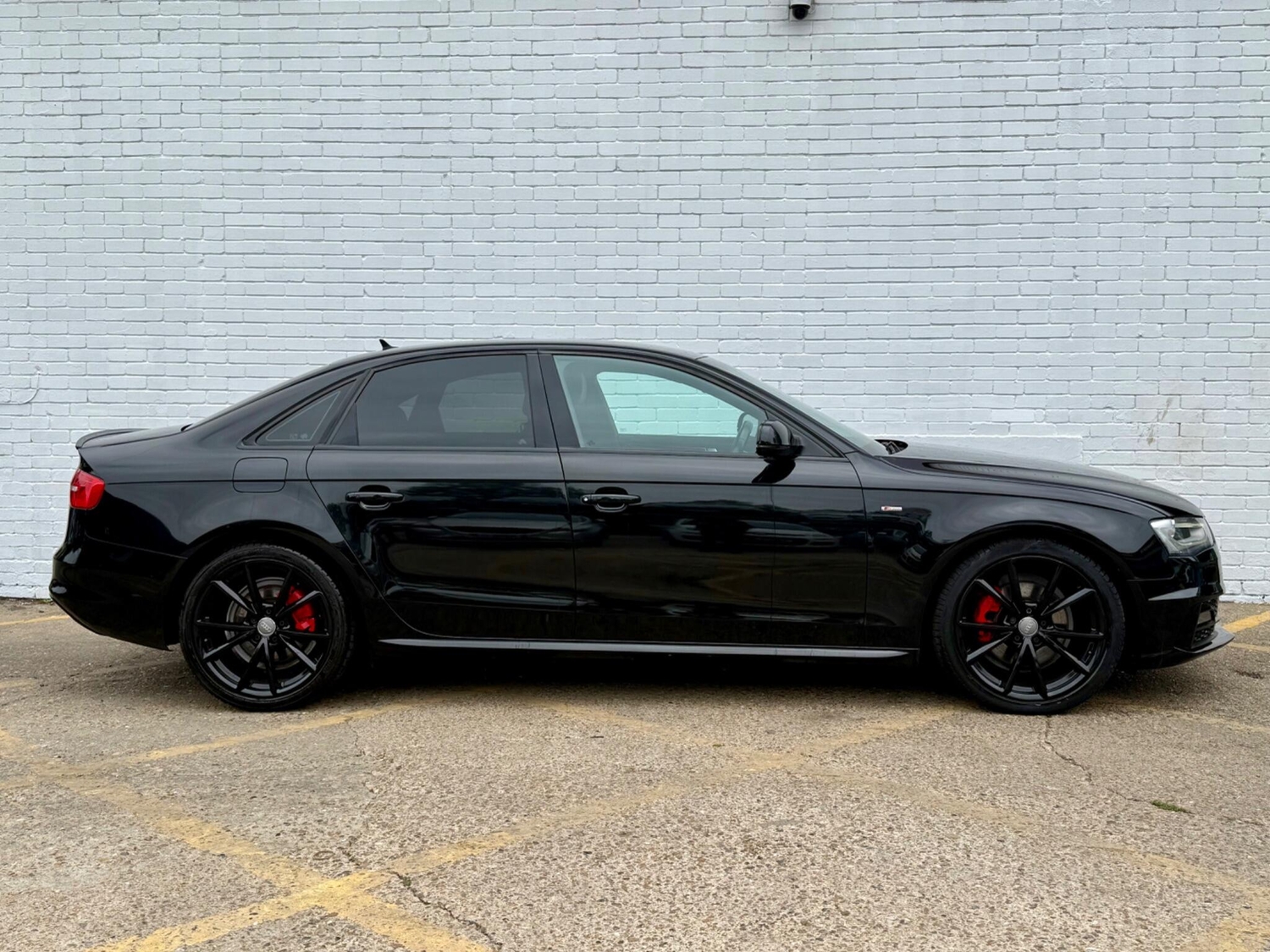 [ berth ]Audi A4