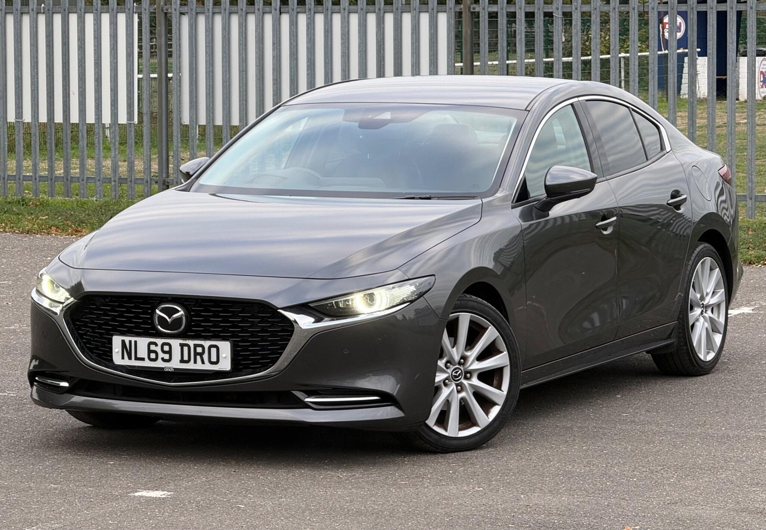 [ berth ]Mazda 3