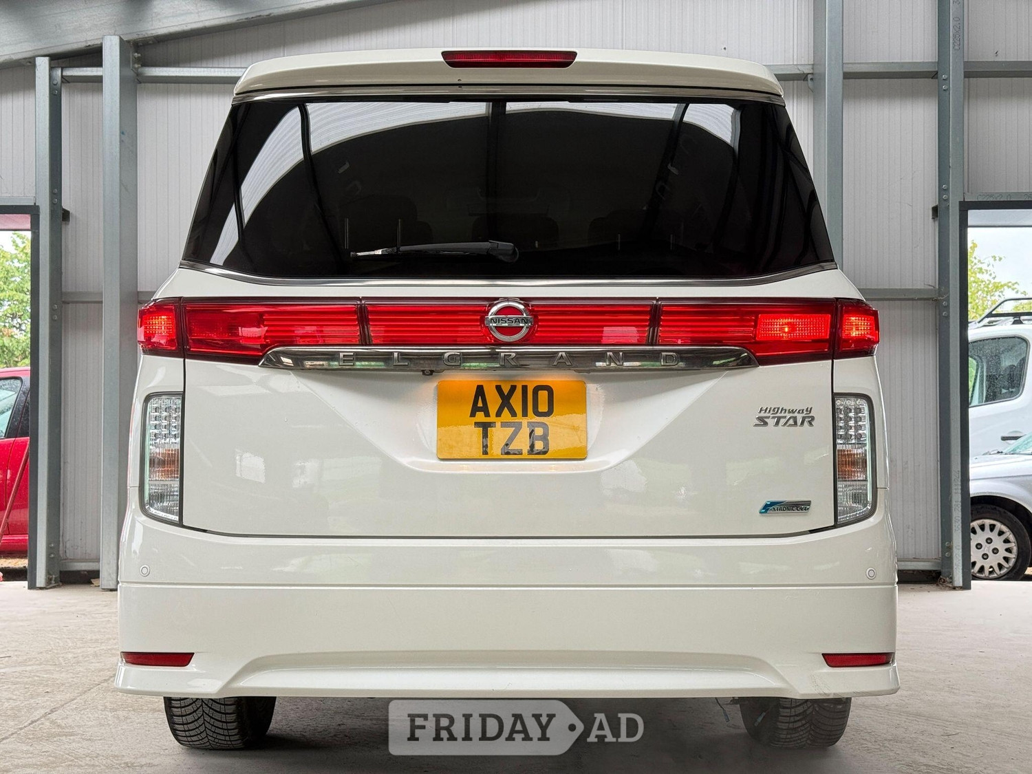 [ berth ]Nissan Elgrand