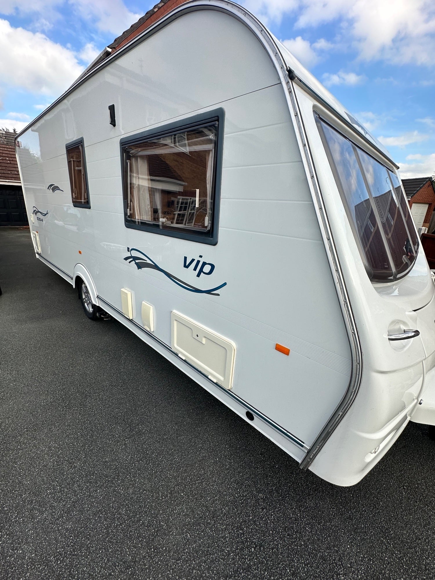 [ berth ]Coachman VIP 535