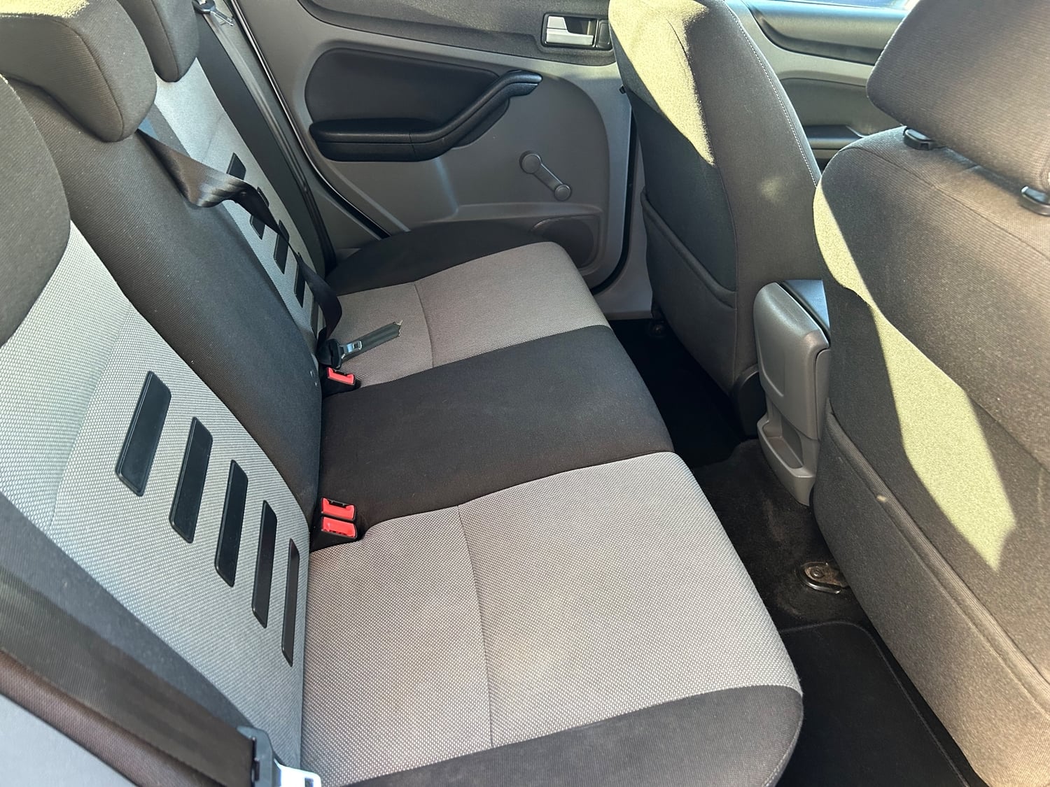 [ berth ]Ford Focus