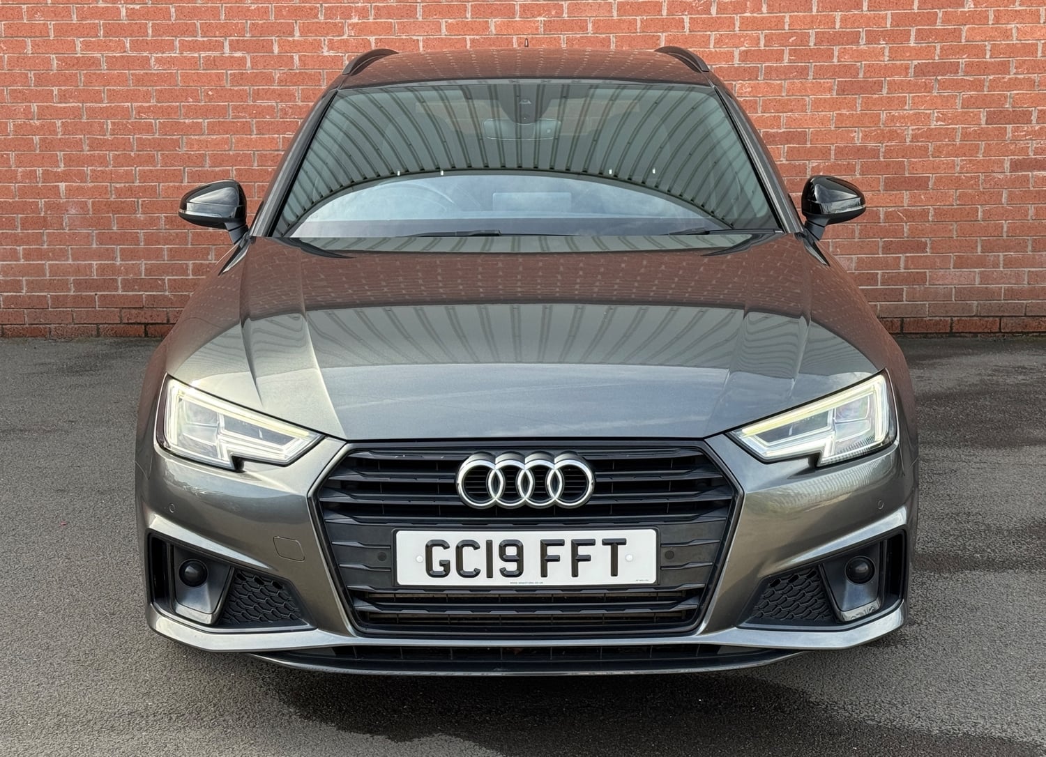 Audi A4 Avant 2019 - Cars in Doncaster