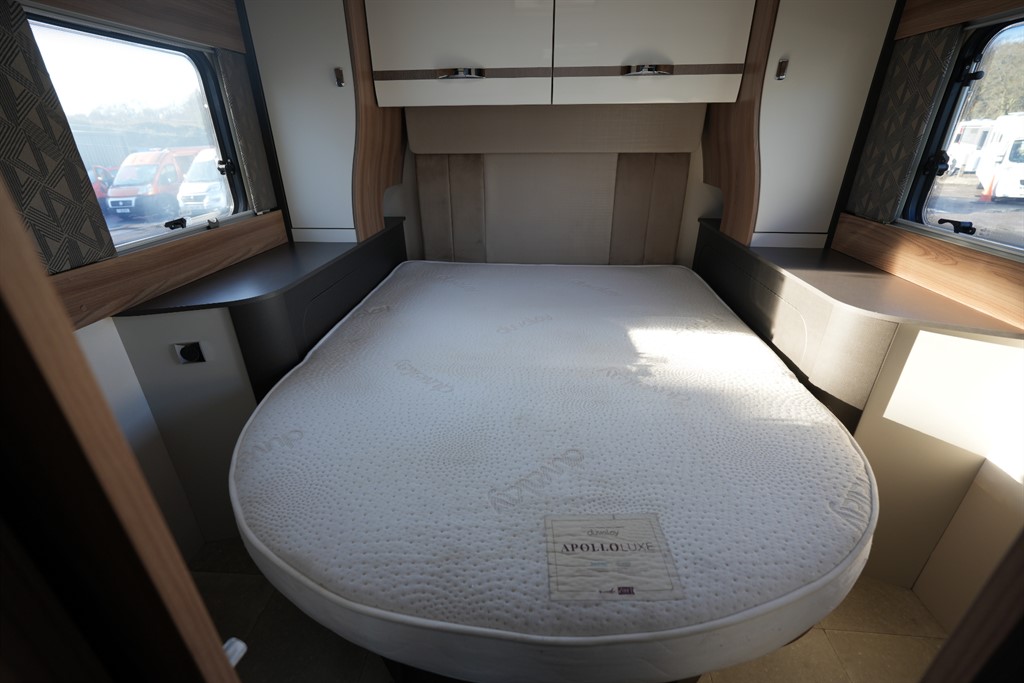 Swift Escape 694 2022 for sale - Motorhomes & Caravans in Haywards Heath