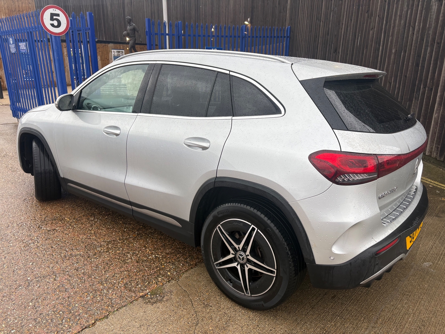 Mercedes-Benz EQA 2021 - Cars in Portsmouth
