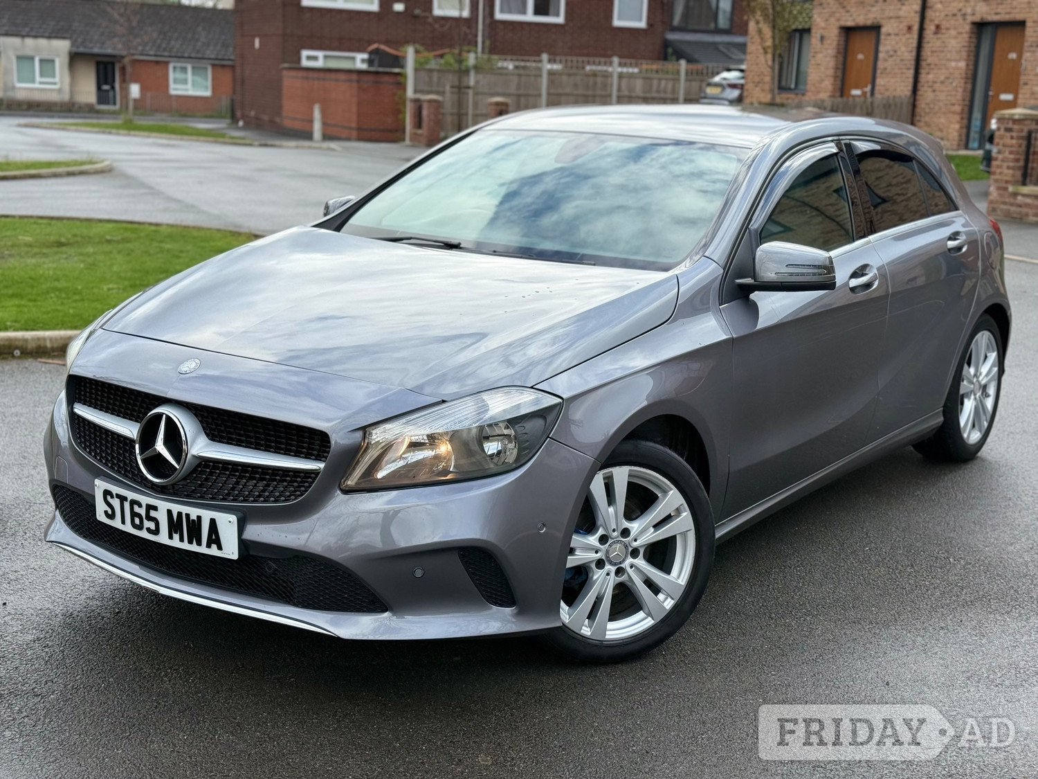 [ berth ]Mercedes-Benz A Class