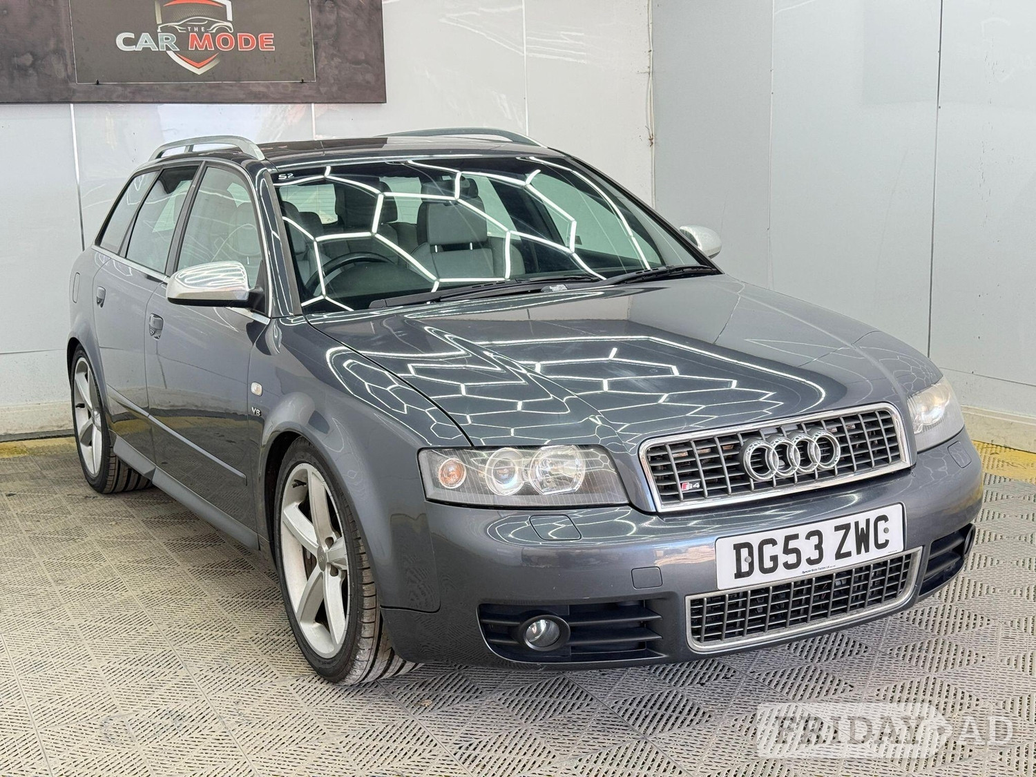 Audi S4 Avant 2003 in Hillingdon