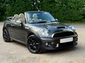 Mini Convertible 2011