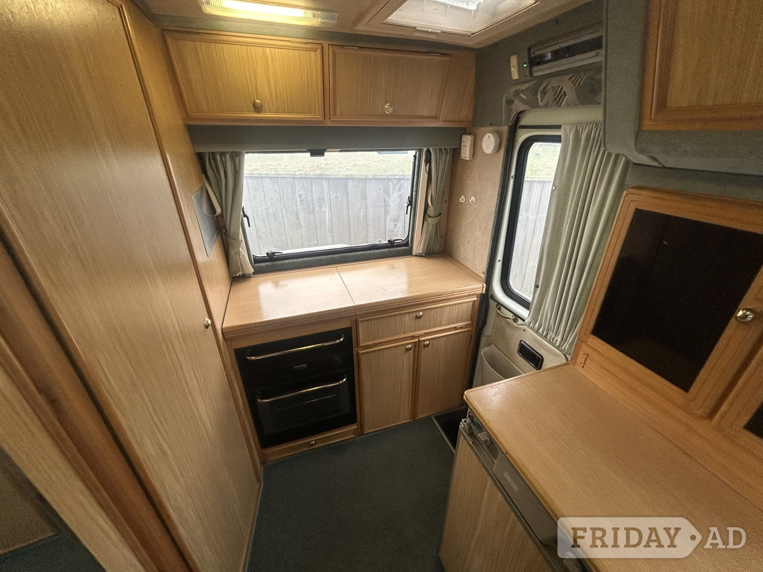 Auto-Sleepers Executive 2001 - Motorhomes & Caravans