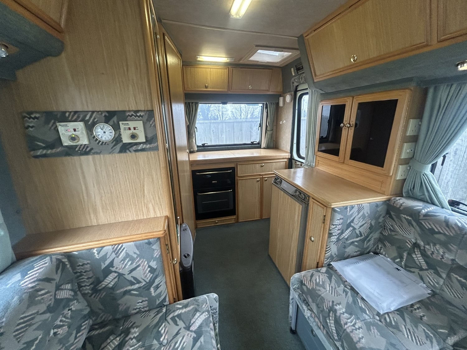 Auto-Sleepers Executive 2001 - Motorhomes & Caravans in Thirsk