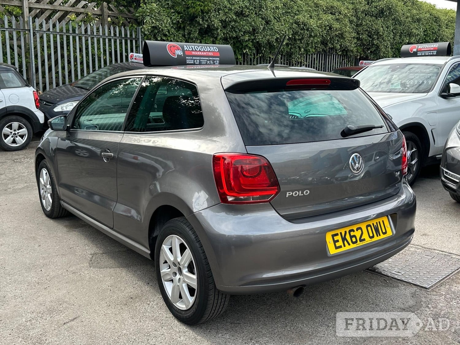 Volkswagen Polo 2012 - Cars