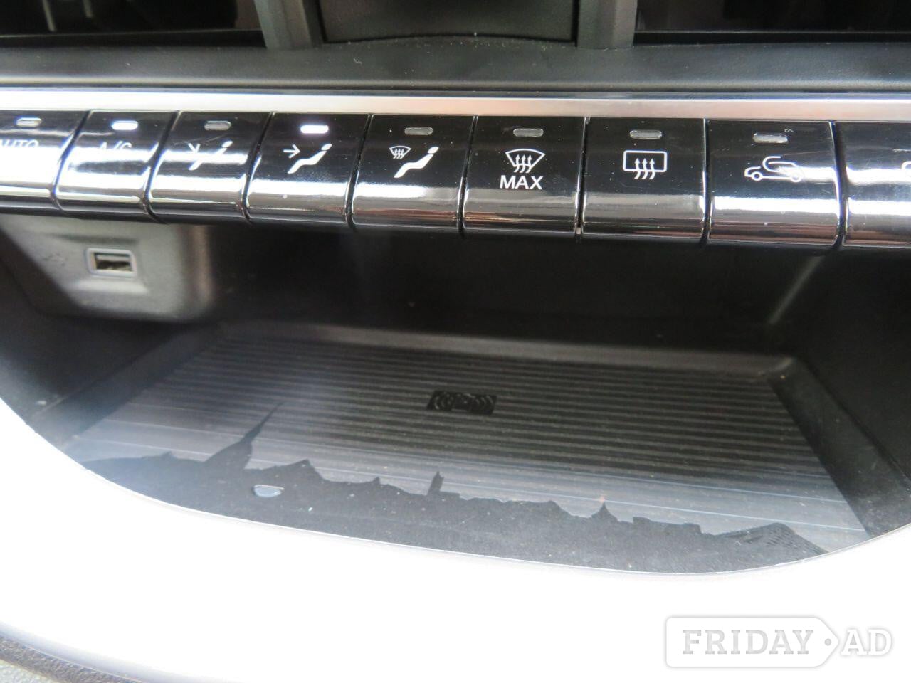 Fiat 500E Horsham