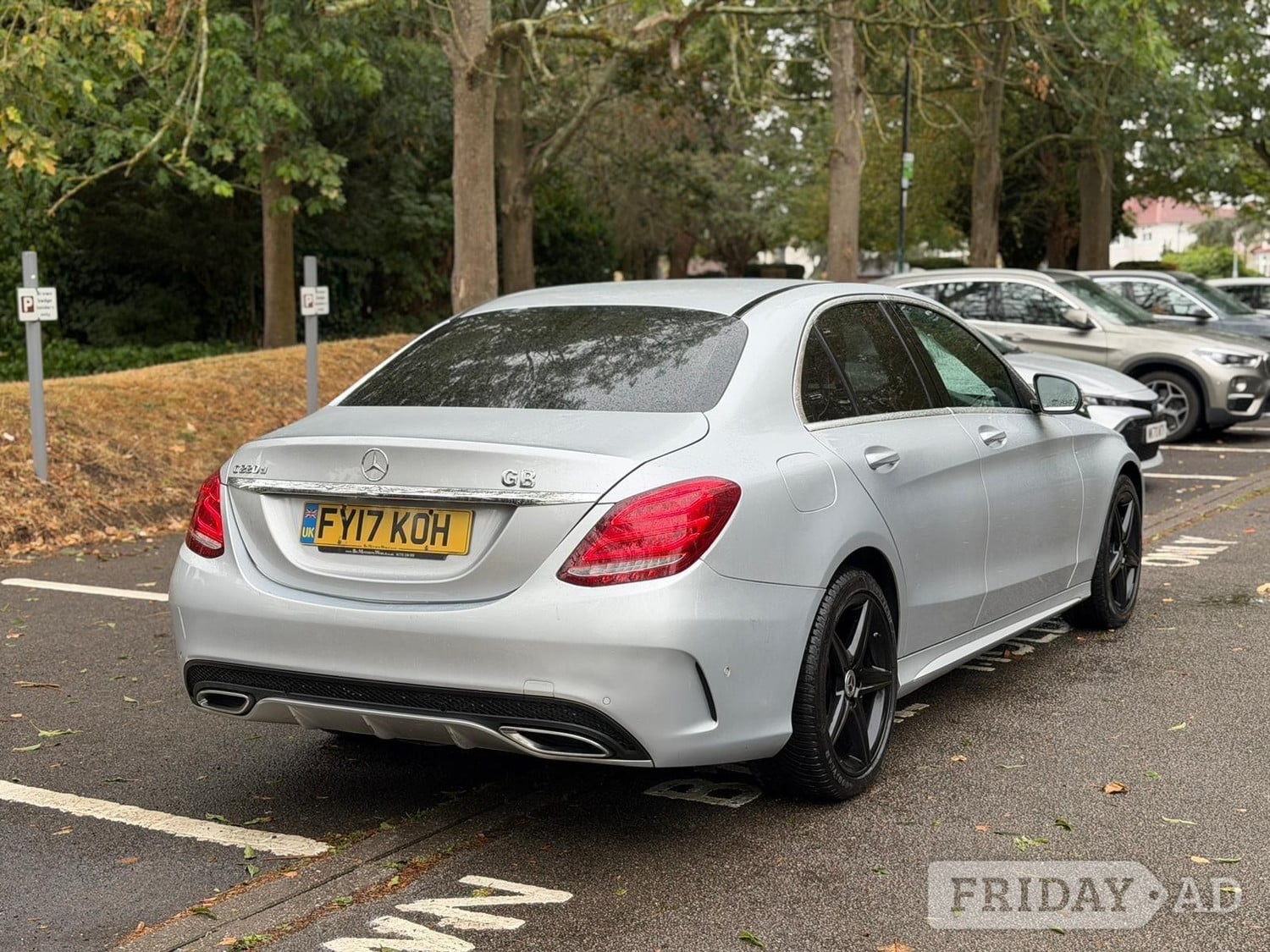 [ berth ]Mercedes-Benz C Class