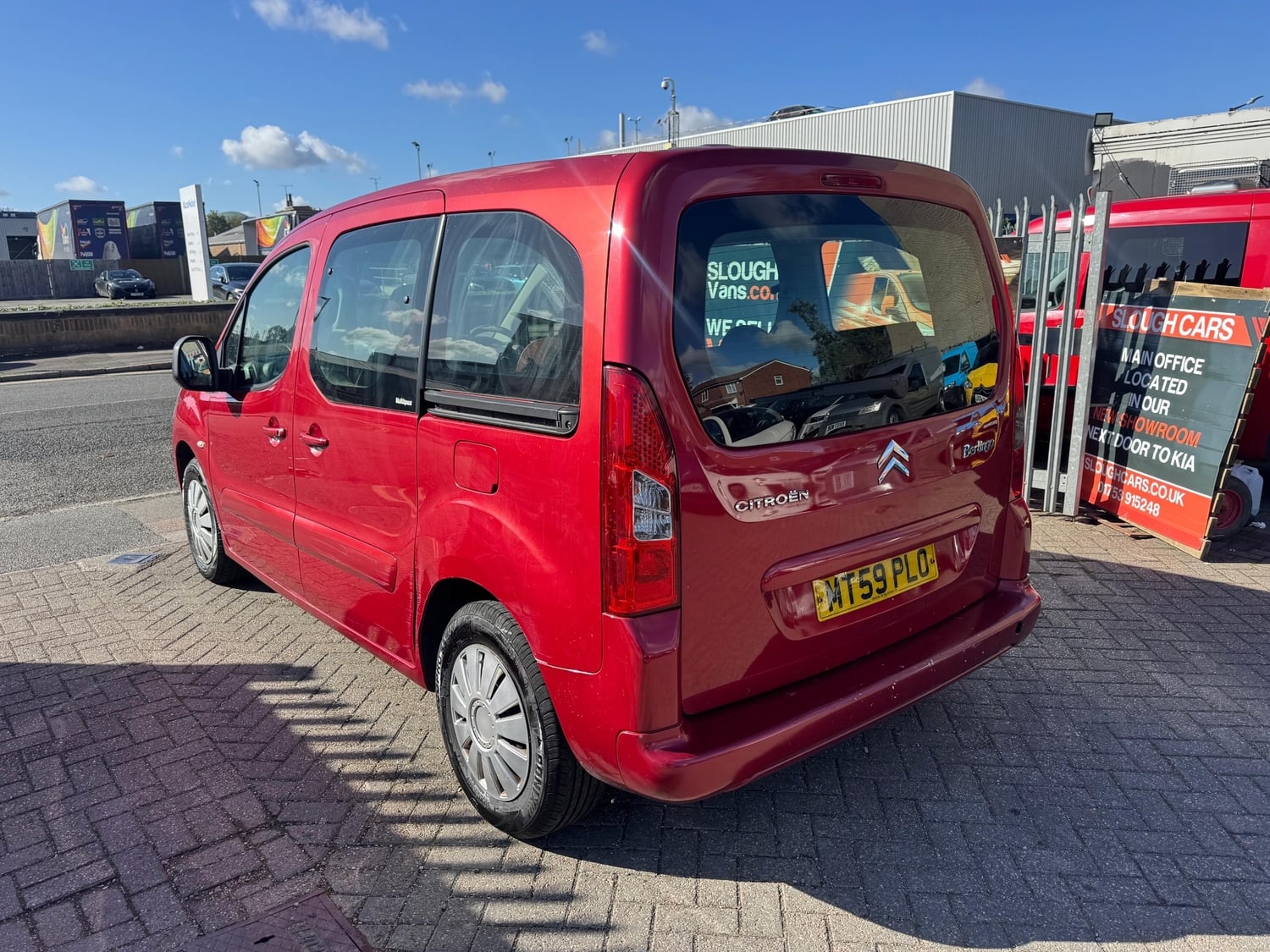 [ berth ]Citroen Berlingo