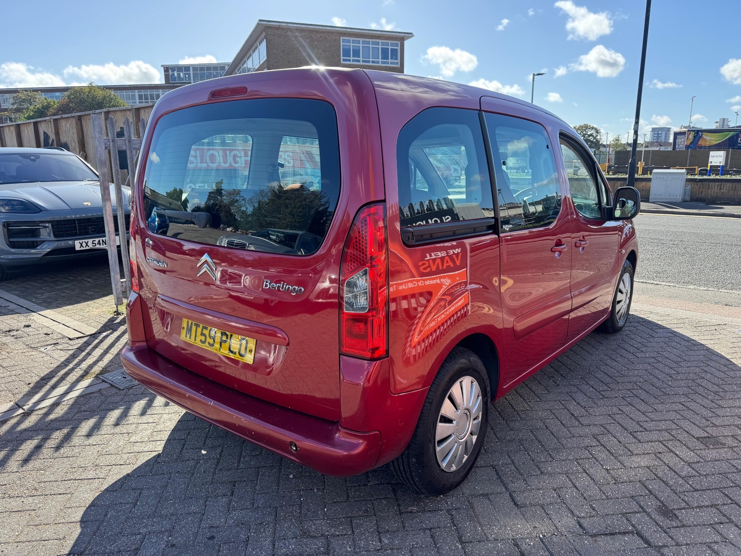 Citroen Berlingo 2009 - Cars in Slough