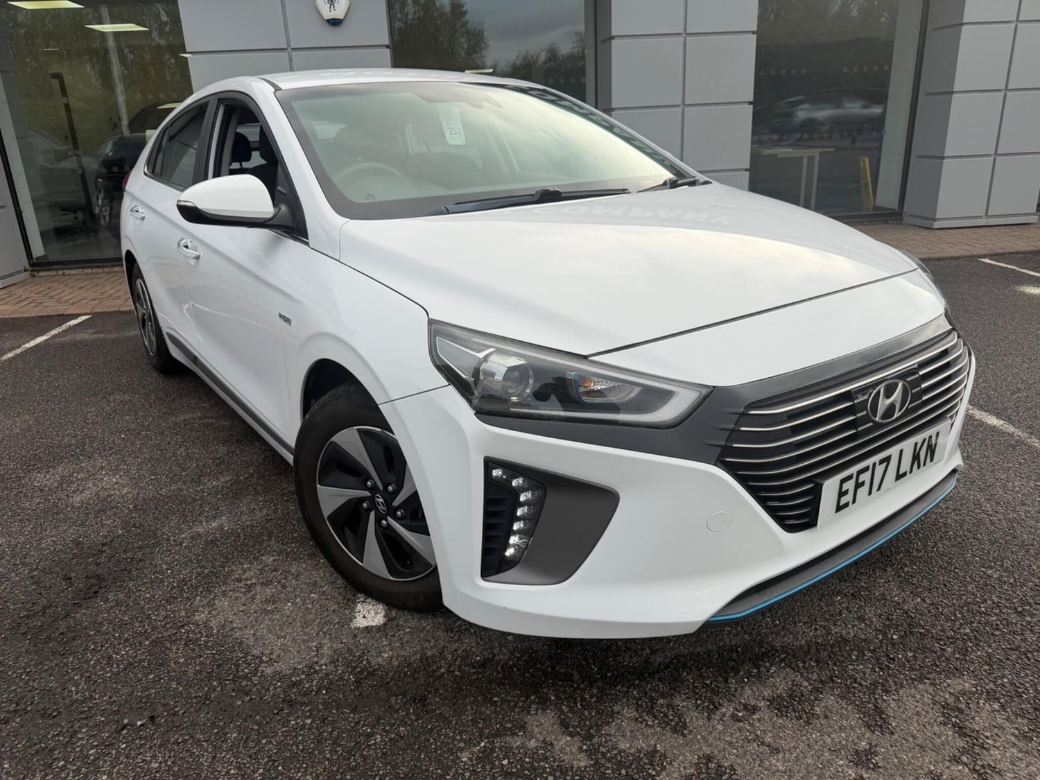 [ berth ]Hyundai Ioniq