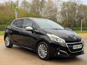 Peugeot 208 2016