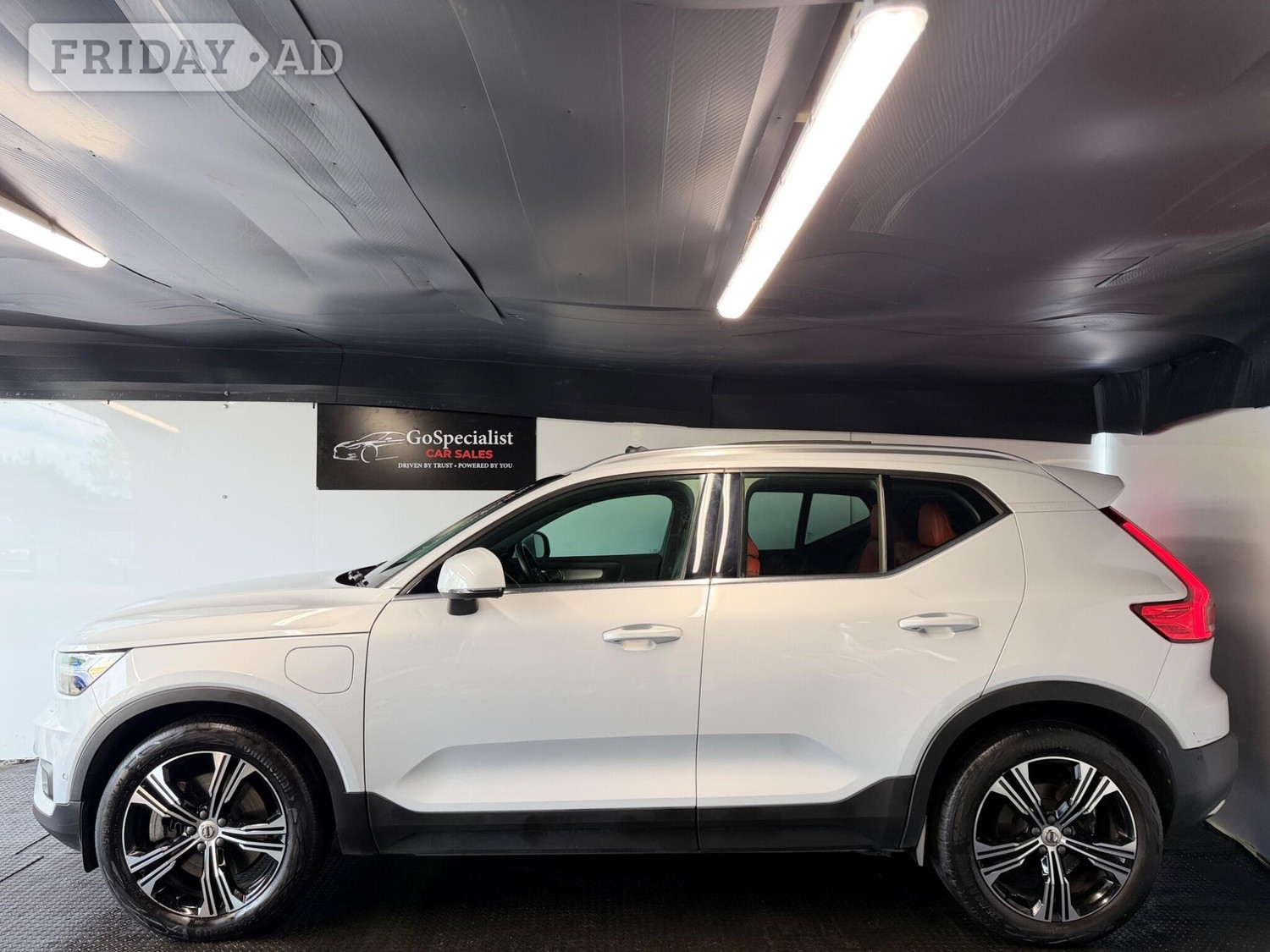 [ berth ]Volvo XC40