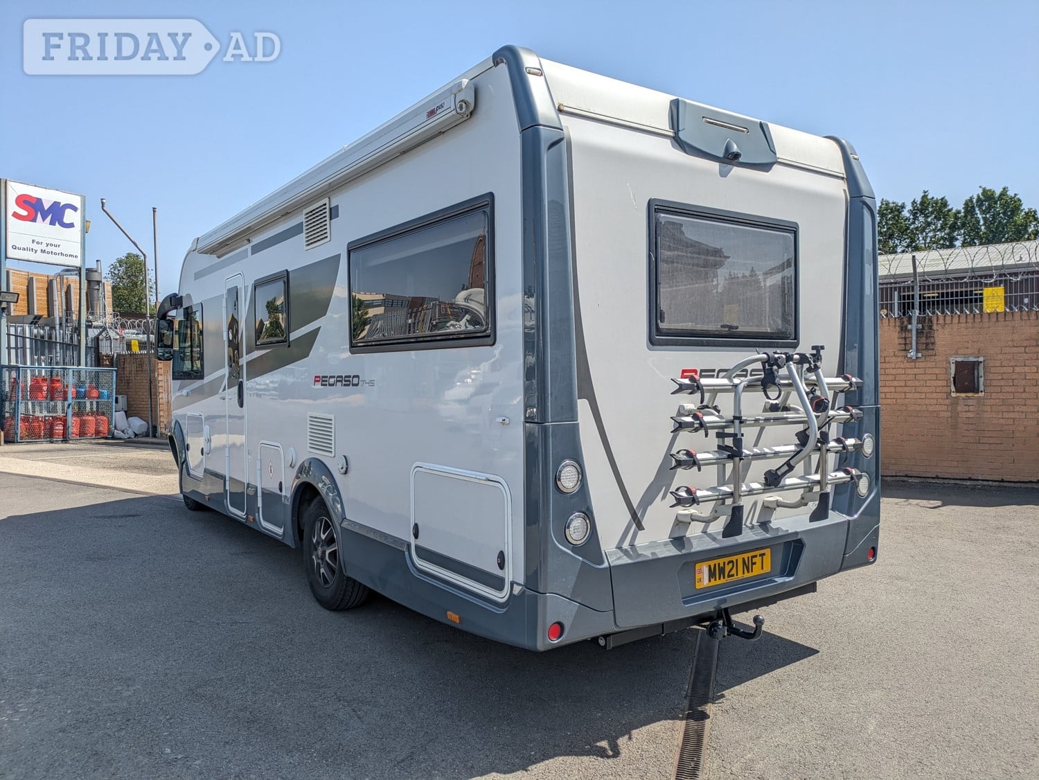Roller Team Pegaso 745 2021 - Motorhomes & Caravans