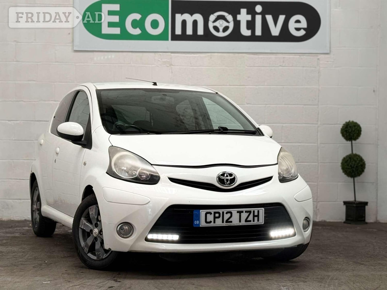 Toyota Aygo 2012 in Uxbridge