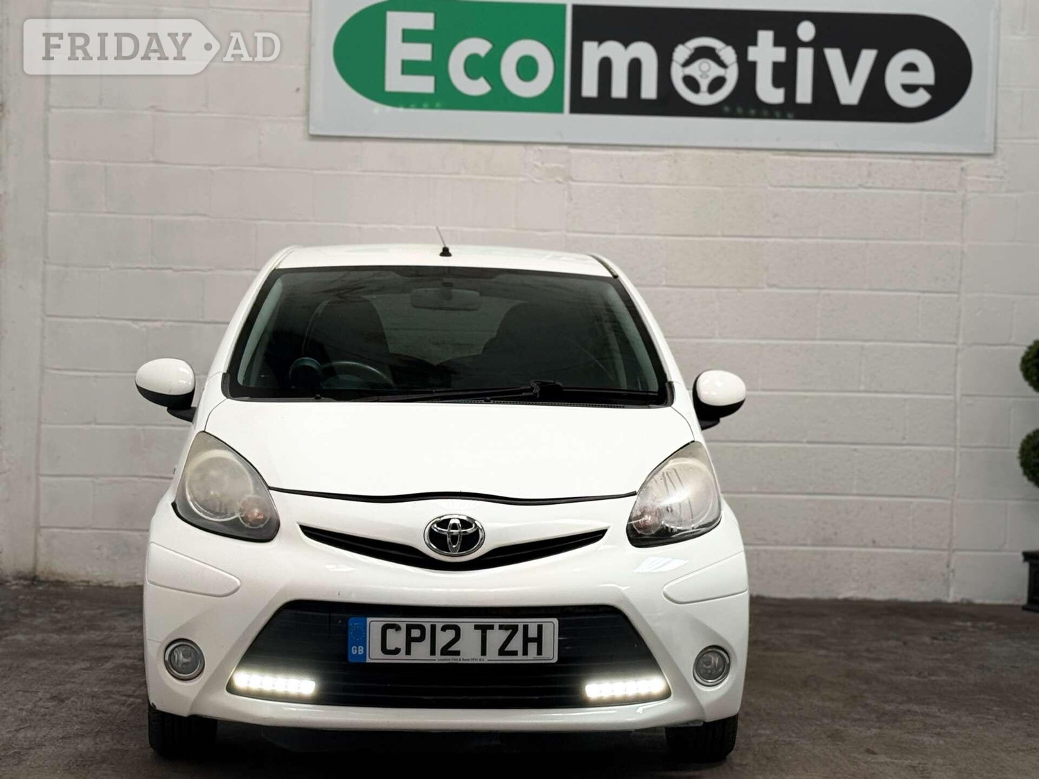 Toyota Aygo 2012 - Cars in Uxbridge