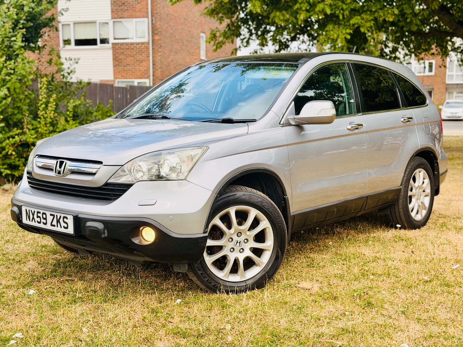 Honda CR-V 2009 - Cars in Slough