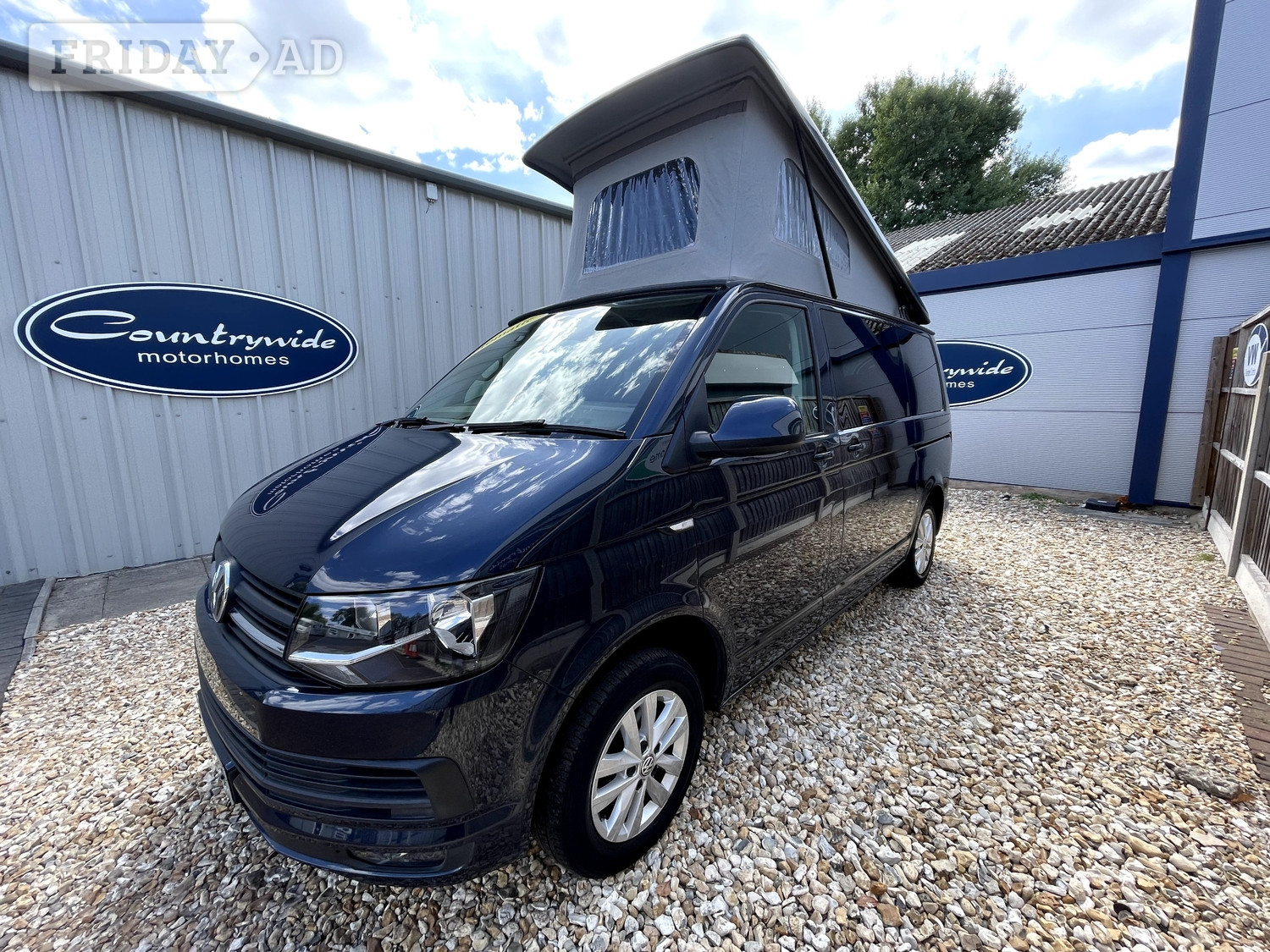[ berth ]Camper King Monte Carlo