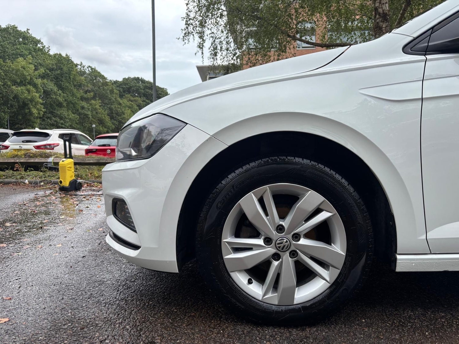 [ berth ]Volkswagen Polo