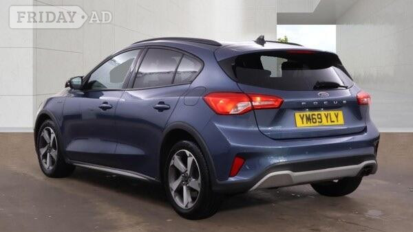 [ berth ]Ford Focus