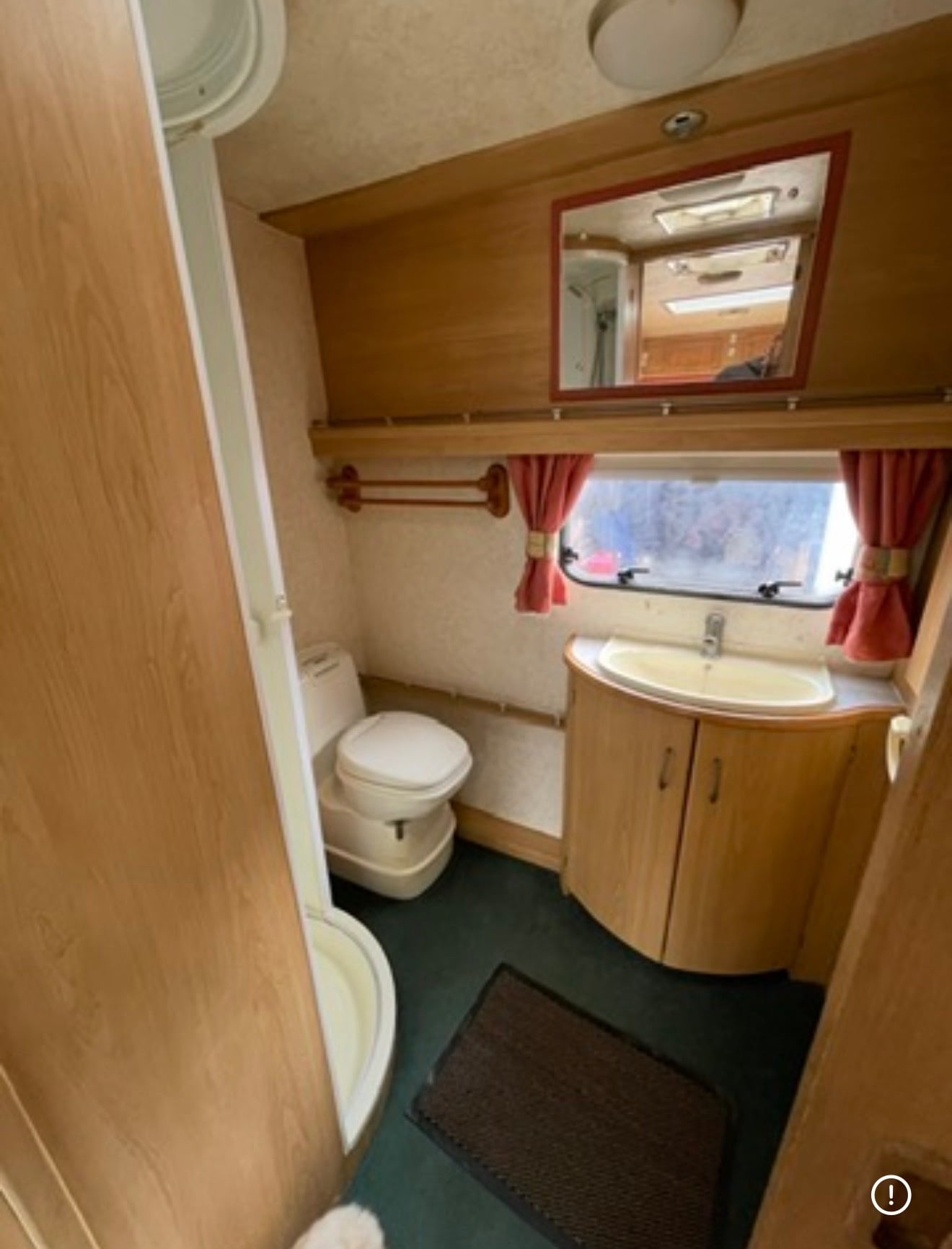 Lunar Astara 462 2003 - Motorhomes & Caravans in Llangollen