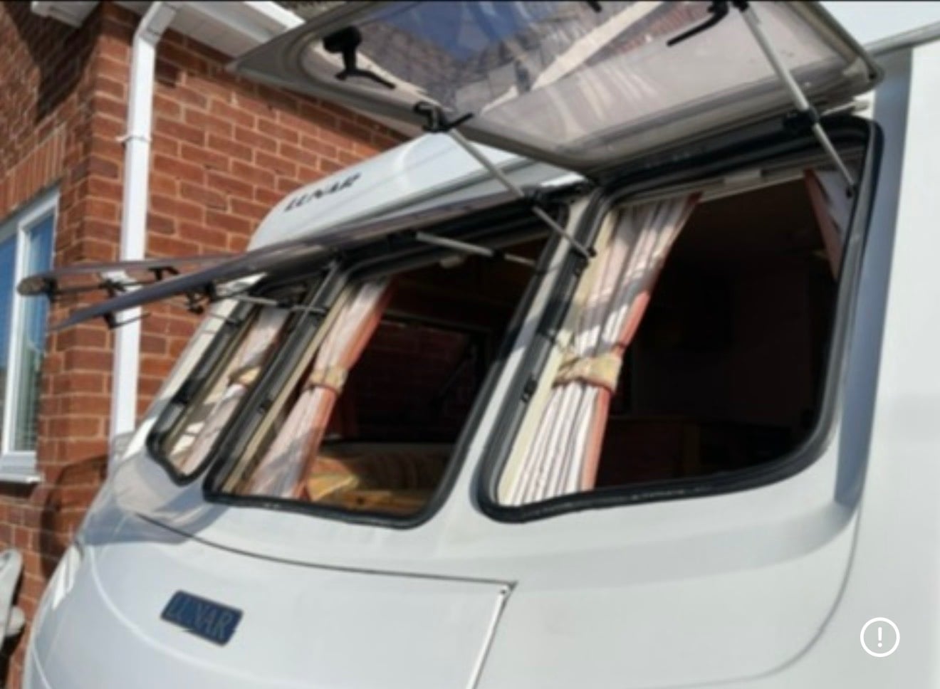 Lunar Astara 462 2003 - Motorhomes & Caravans